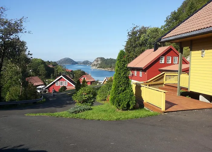 Bjornevag Ferie Hotel Farsund photo