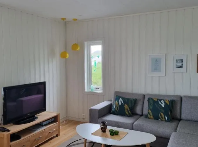 Aktiv Ferie I Vesteralen, Hovden 8475 Straumsjoen photo