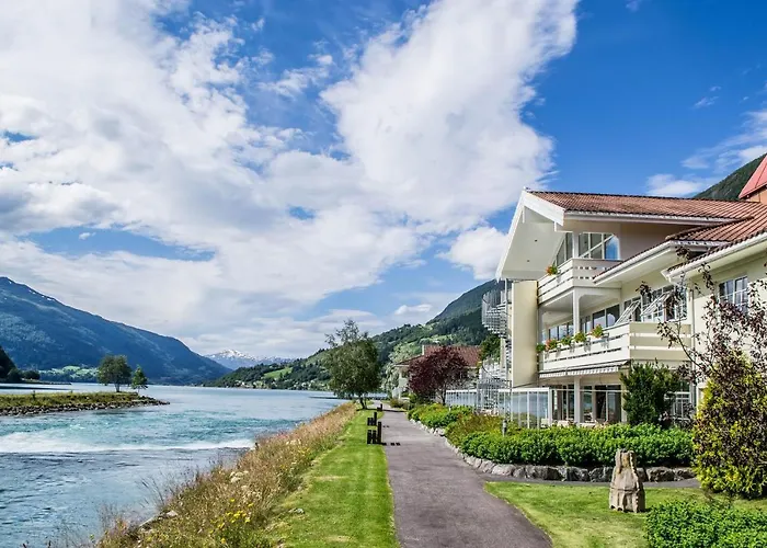 Hotel Loenfjord Loen photo