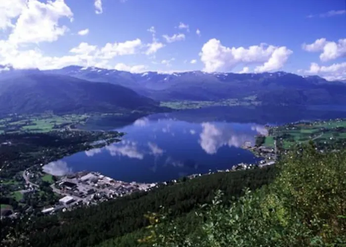 Cozy Apartment In Gloppen With A Great View Vereide képek