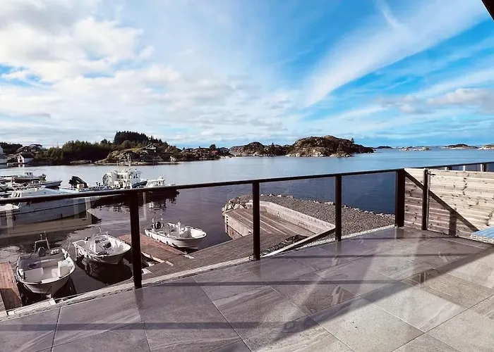 Eksklusiv Rorbu - Havblikk 1 - Batutleie Villa Bekkjarvik photo