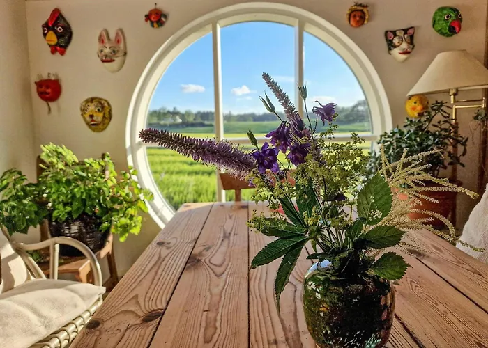 صورة Unique And Charming Cabin In Rural Surroundings Vidnes