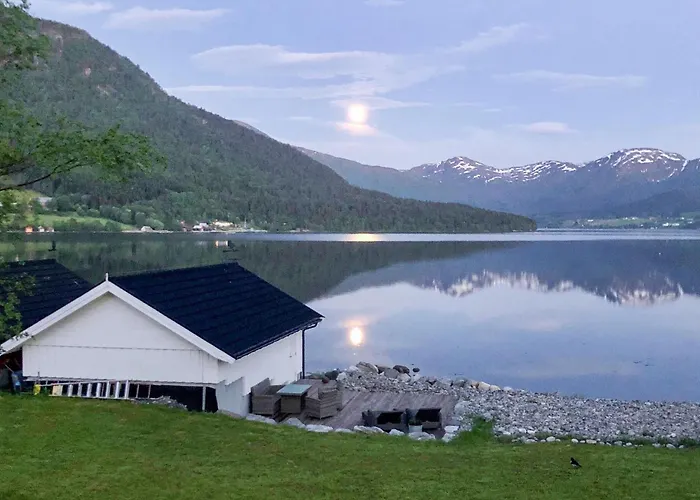 Фото 3 Bedroom Amazing Home In Elnesvagen Sylte 