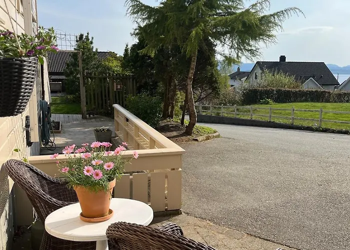 Фото Cozy Place Near Pulpit Rock Йёрпеланн