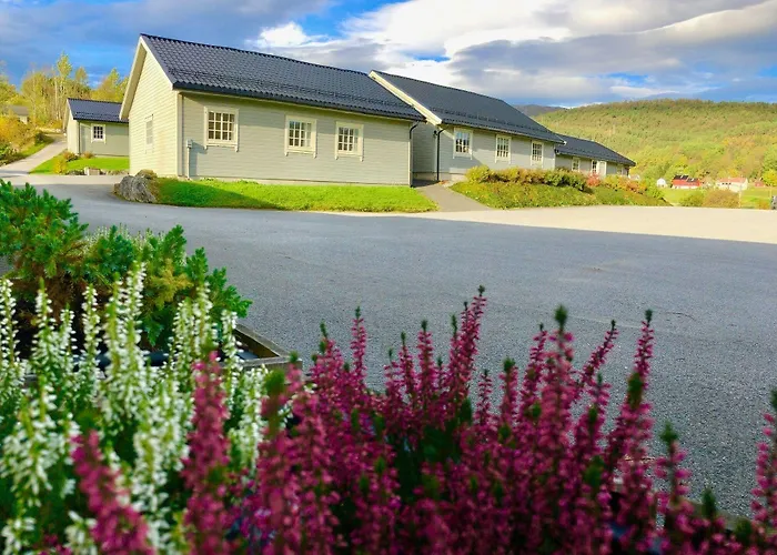 Hostel Fjordly Ungdomssenter Bryggja Foto