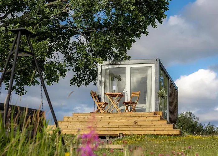 Villa Gnist Retreat Sorumsand foto