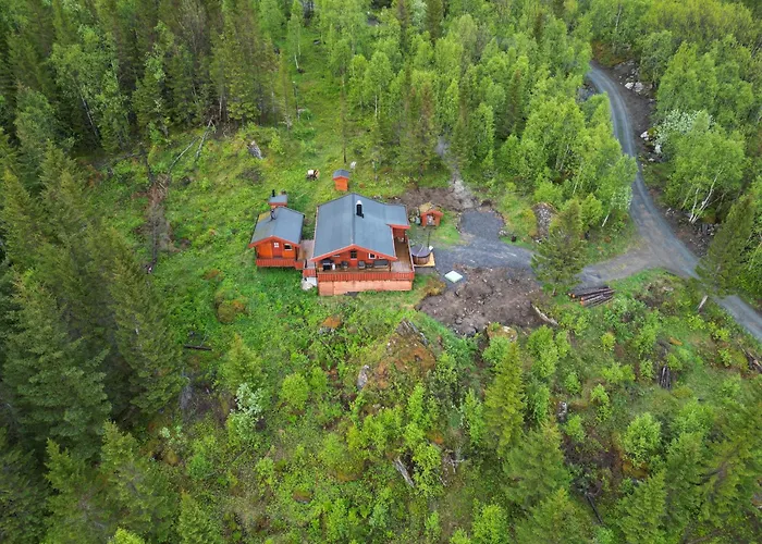 Фото Maxi Cabin With Sauna And Jacuzzi Kovan