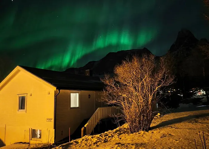 Cozy Apartment Between Sea And Mountains Mefjordvær foto