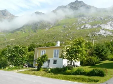 Фото Lofotenhaus Direkt Am Skjelfjord
