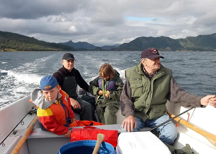 6 Person Holiday Home In Engavagen-By Traum Åmnes képek