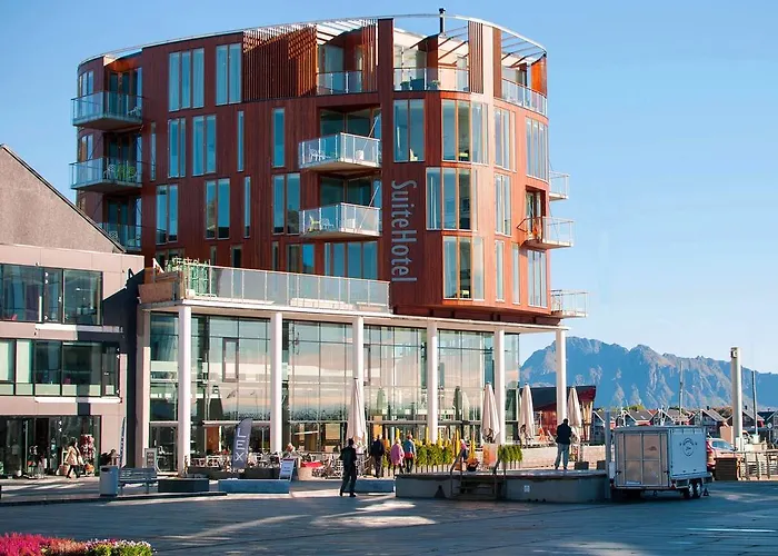 Lofoten Suitehotel 스볼베르 사진