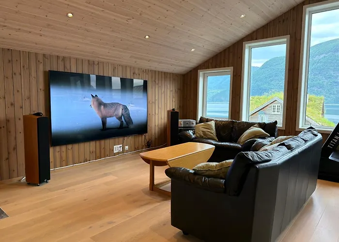 صورة شقة Living In A Nikolai Astrup Motif 96M2 Vassenden