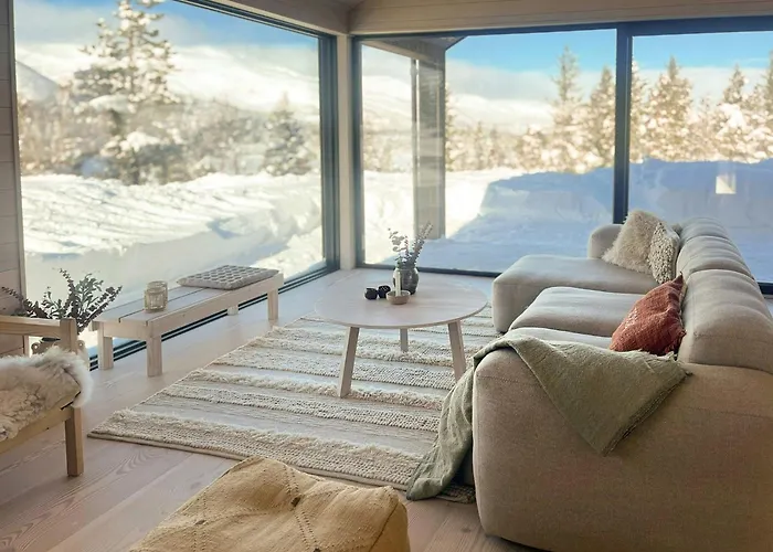 Cottage On Hallbjonnsekken With Views Of Spafjell 达伦照片