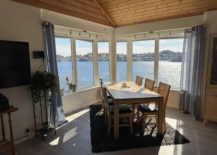 Lofoten Villa By The Sea 斯沃尔韦尔照片