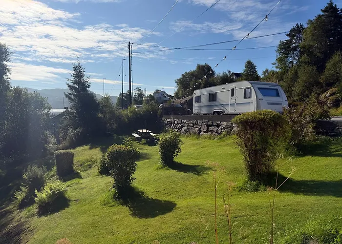 Aurora Trailer Caravan Near Bergen - No Shower No Camping Strusshamn képek