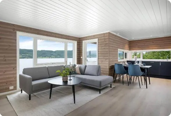 Фото Ferienhaus Kvernesfjord Atlantikstrasse Stokke 