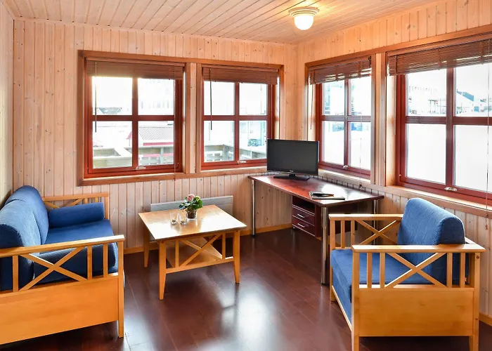 Gronnbuene Hotel Andenes photo