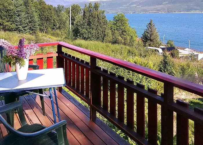 Two-Bedroom Holiday Home In Hansnes照片